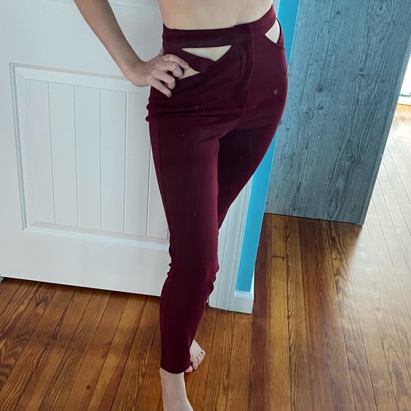 Maroon Tobi trousers - Picture 2 of 4